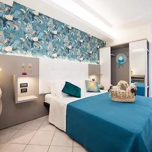 Viva 3*, Rimini İtalya