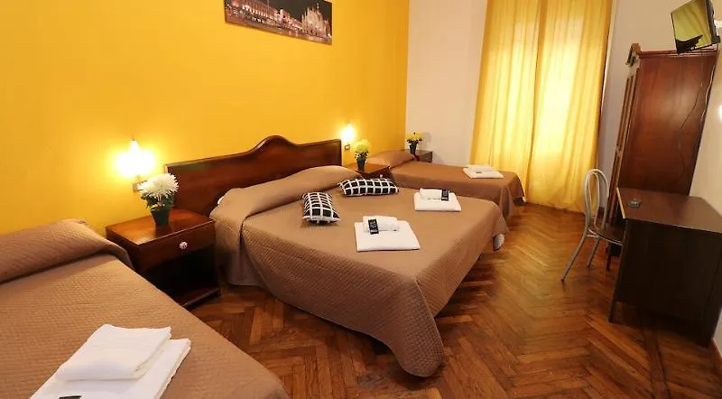 Golden Milano Hotel 3*, Milan